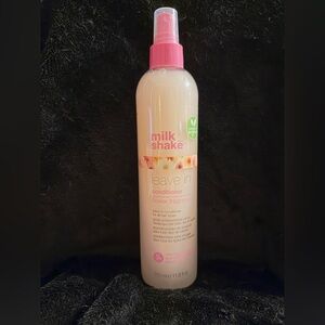 milk_shake leave in conditioner flower 11.8oz NWT